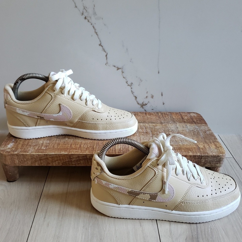 Nike Sneakers Womens 6.5 Sesame Camo Court Vision Low Shoes DX3734-200